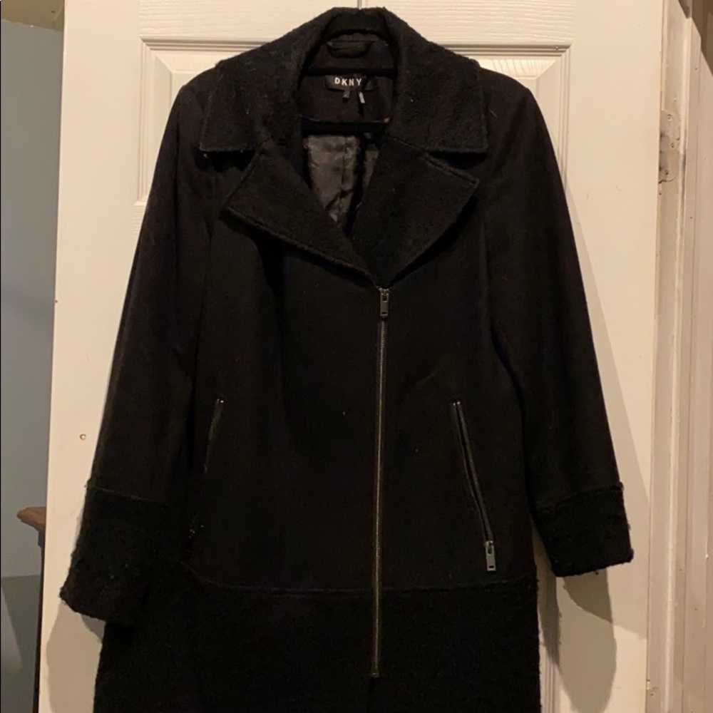 Black short coat